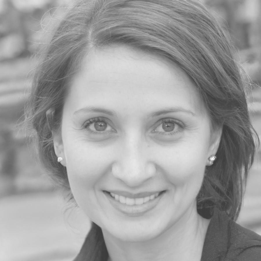 Profesora de gestión de riesgos
